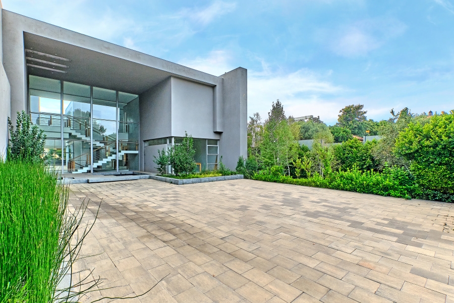 5 Bedroom Property for Sale in Sandhurst Gauteng