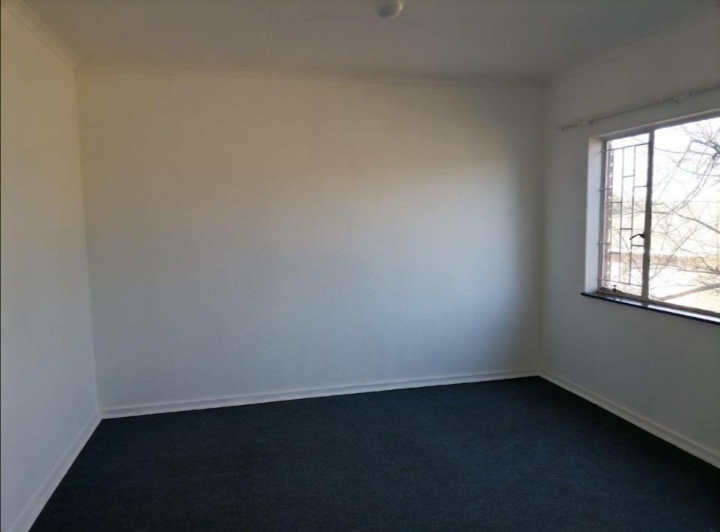 To Let 1 Bedroom Property for Rent in Casseldale Gauteng