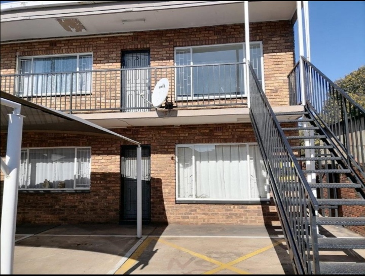 To Let 1 Bedroom Property for Rent in Casseldale Gauteng