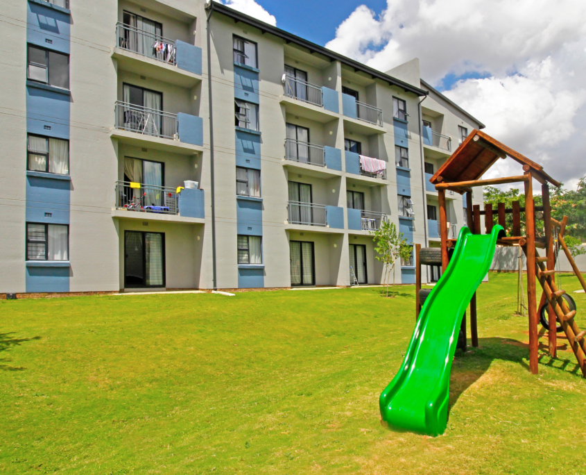 To Let 2 Bedroom Property for Rent in Noordwyk Gauteng