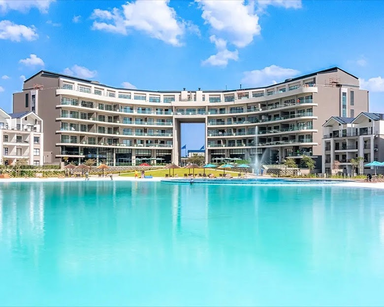 To Let 2 Bedroom Property for Rent in Waterfall Gauteng