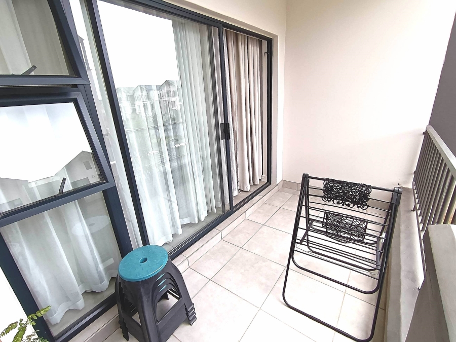 To Let 2 Bedroom Property for Rent in Waterfall Gauteng