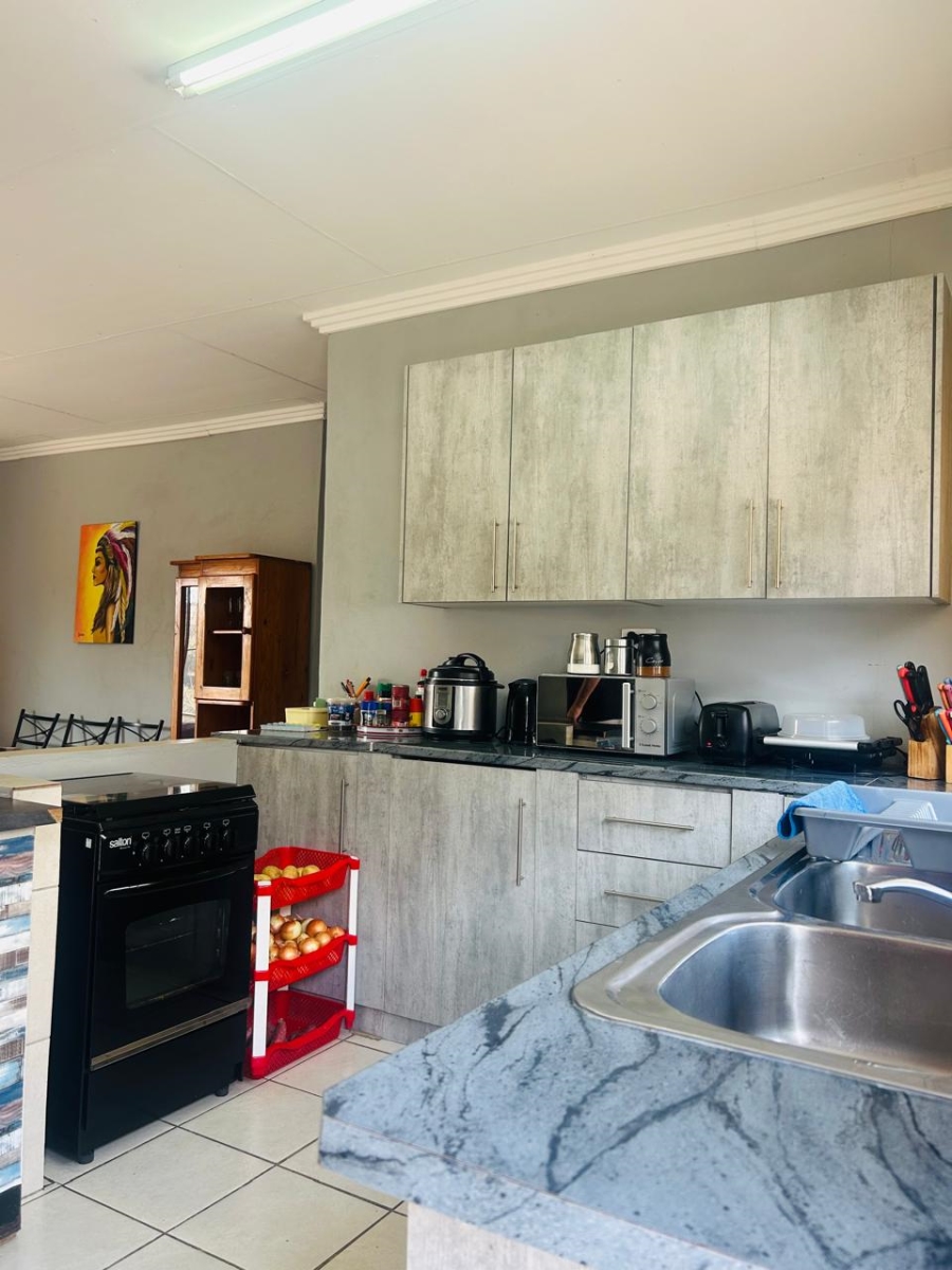 8 Bedroom Property for Sale in Fochville Gauteng