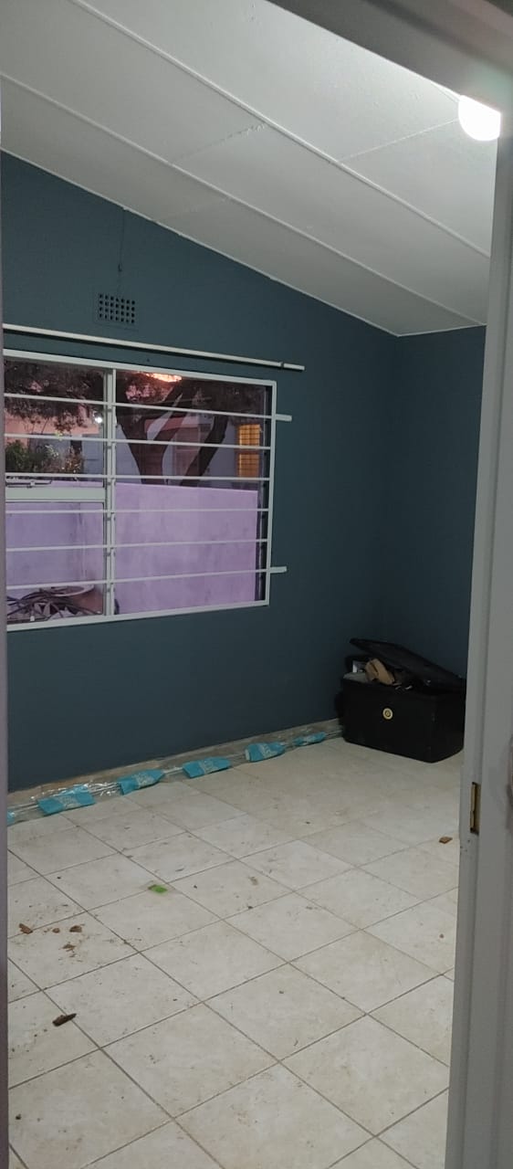 2 Bedroom Property for Sale in Bloubosrand Gauteng