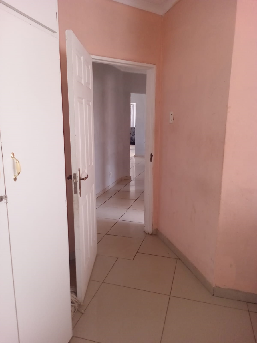 4 Bedroom Property for Sale in Mabopane Gauteng