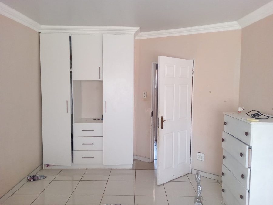 4 Bedroom Property for Sale in Mabopane Gauteng
