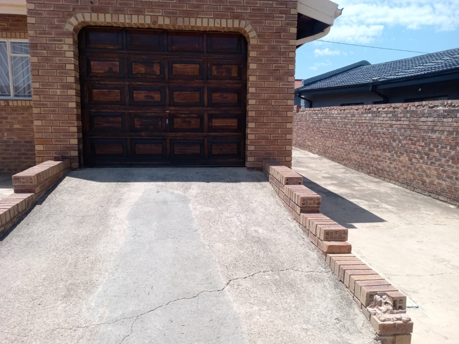 4 Bedroom Property for Sale in Mabopane Gauteng