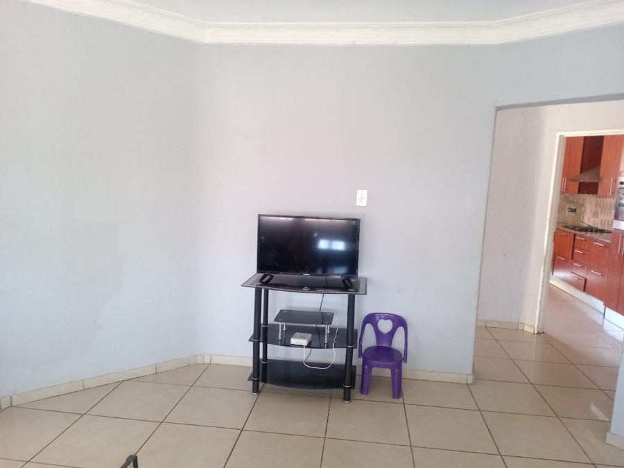4 Bedroom Property for Sale in Mabopane Gauteng