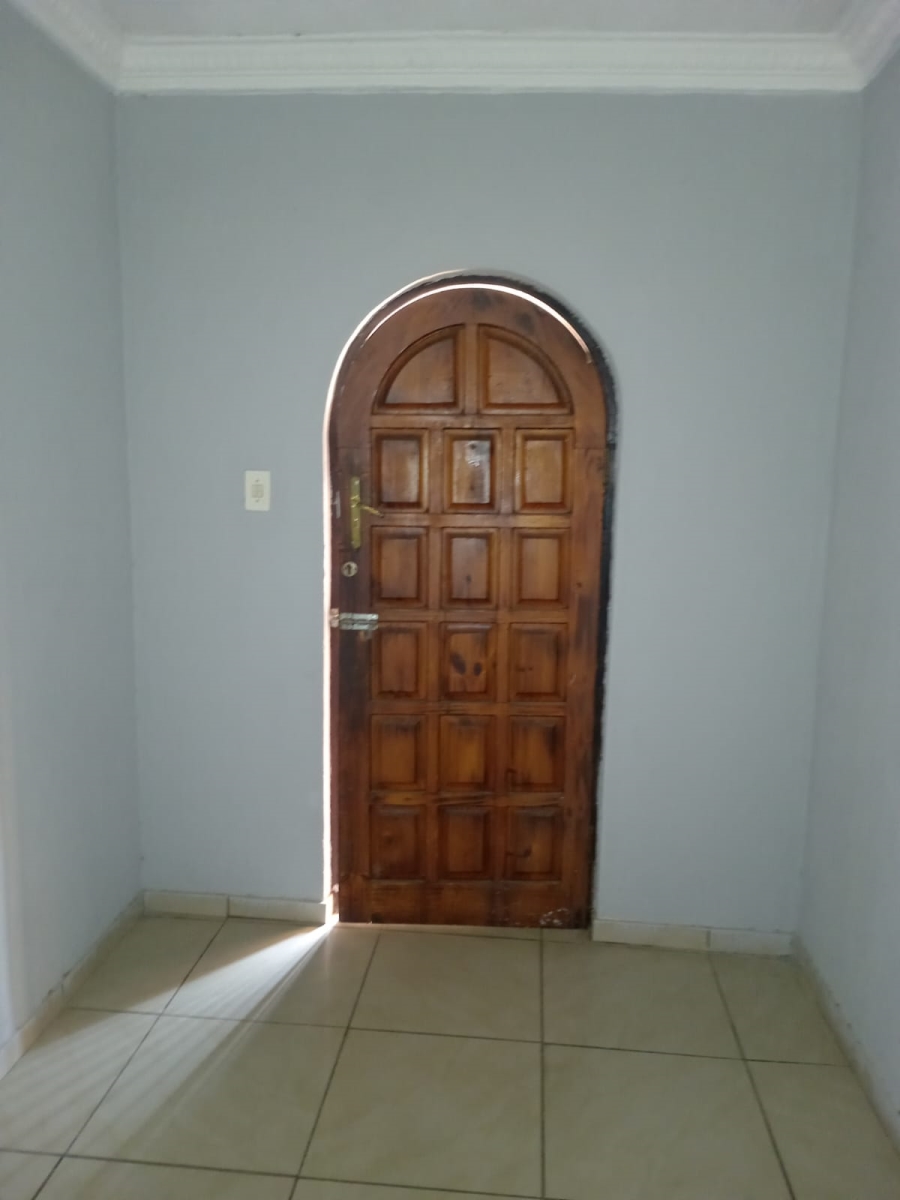 4 Bedroom Property for Sale in Mabopane Gauteng