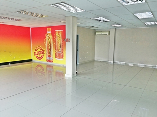 To Let commercial Property for Rent in North Riding Gauteng