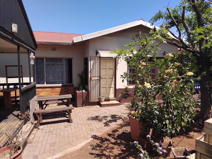 3 Bedroom Property for Sale in Valhalla Gauteng