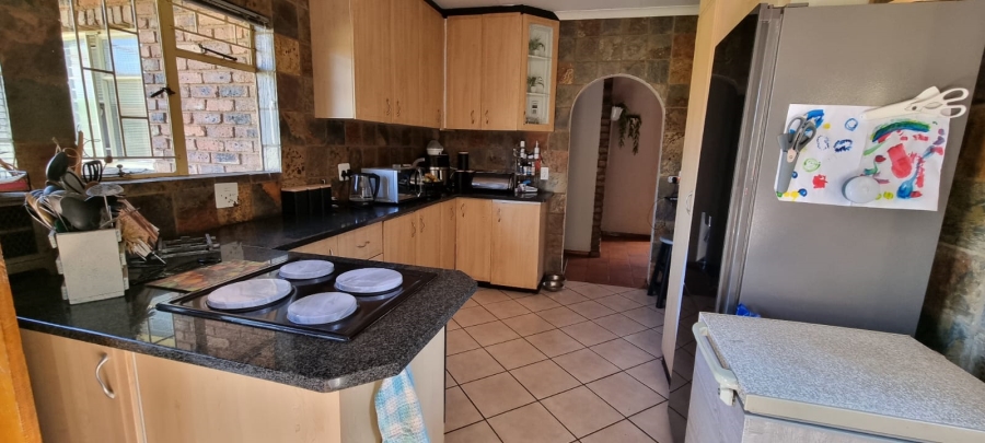 To Let 3 Bedroom Property for Rent in Golf Park Gauteng
