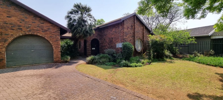 To Let 3 Bedroom Property for Rent in Golf Park Gauteng