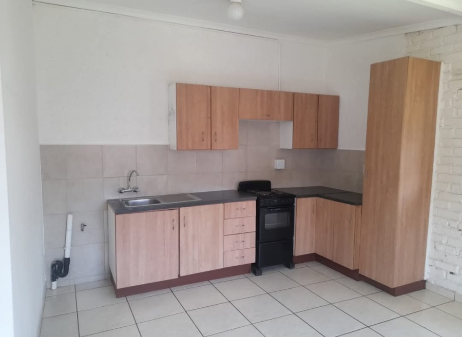 2 Bedroom Property for Sale in Selection Park Gauteng