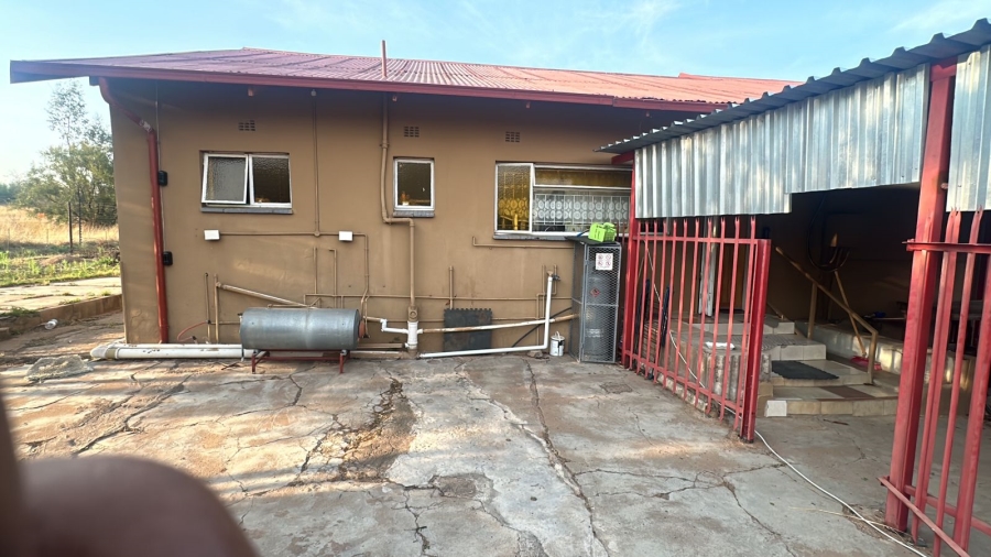 3 Bedroom Property for Sale in Vasfontein Gauteng