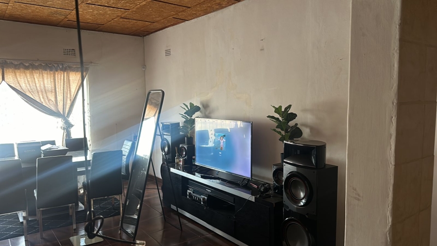 3 Bedroom Property for Sale in Vasfontein Gauteng