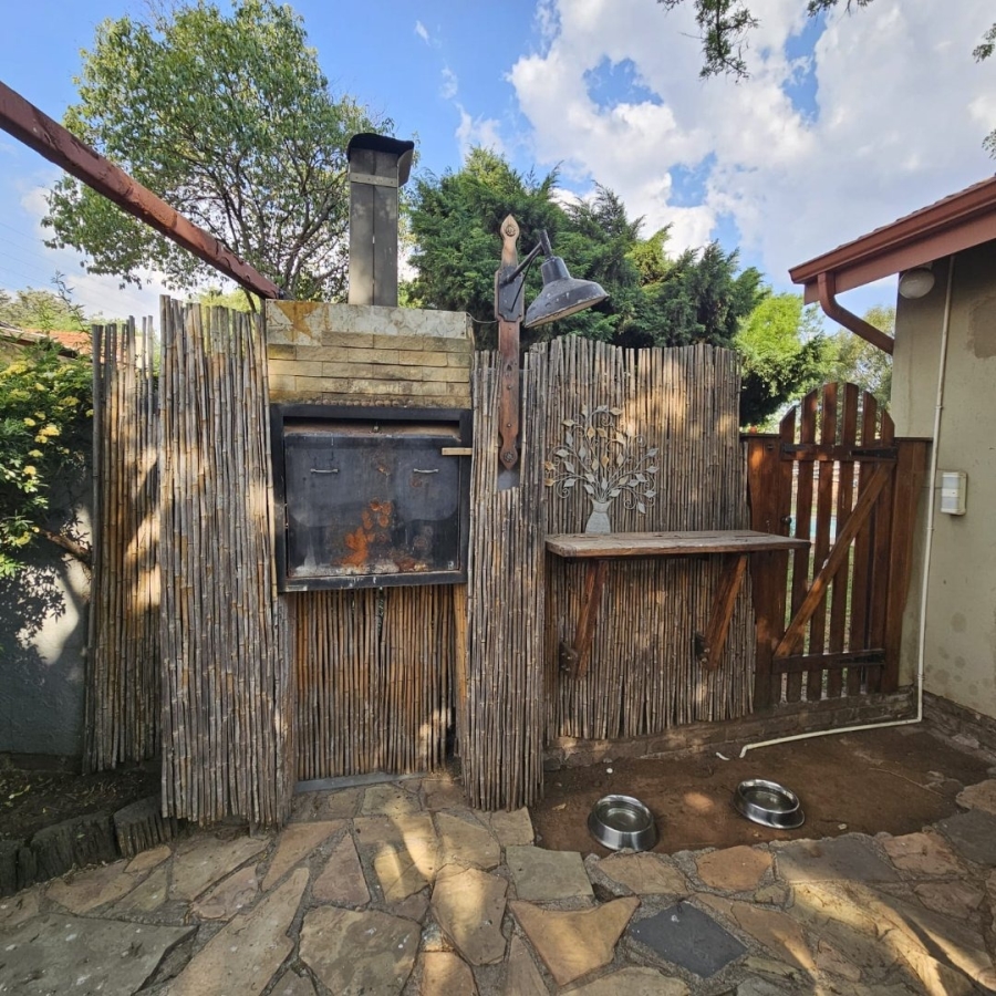 3 Bedroom Property for Sale in Visagie Park Gauteng