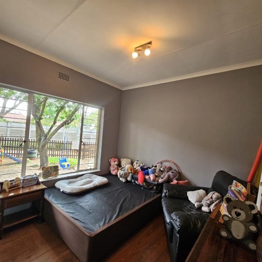 3 Bedroom Property for Sale in Visagie Park Gauteng