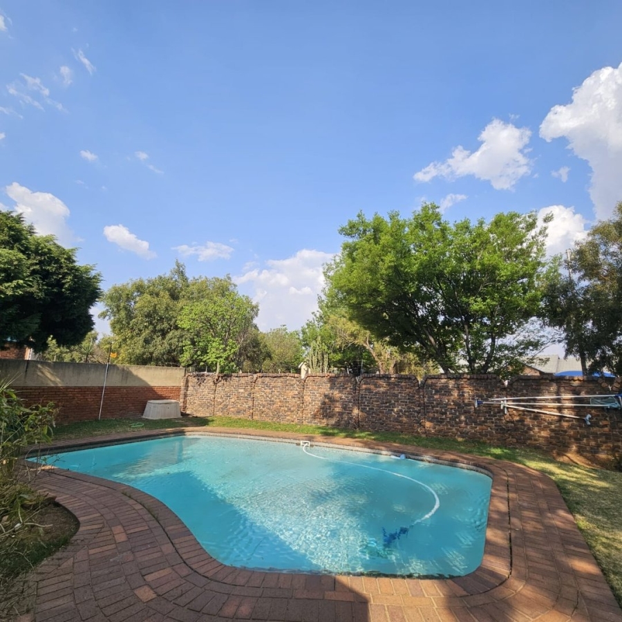 3 Bedroom Property for Sale in Visagie Park Gauteng