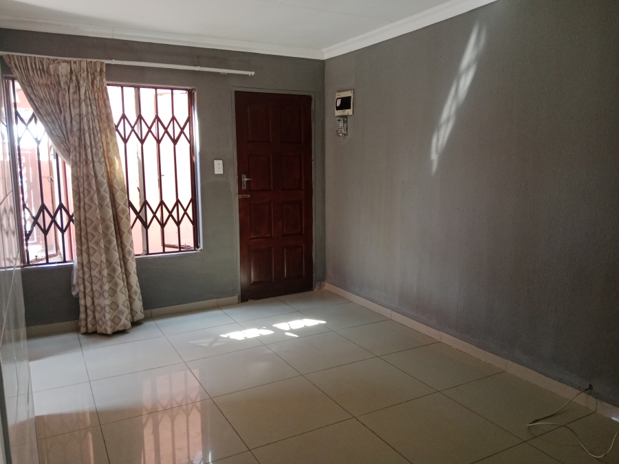 To Let 2 Bedroom Property for Rent in Mahube Valley Ext 2 Gauteng