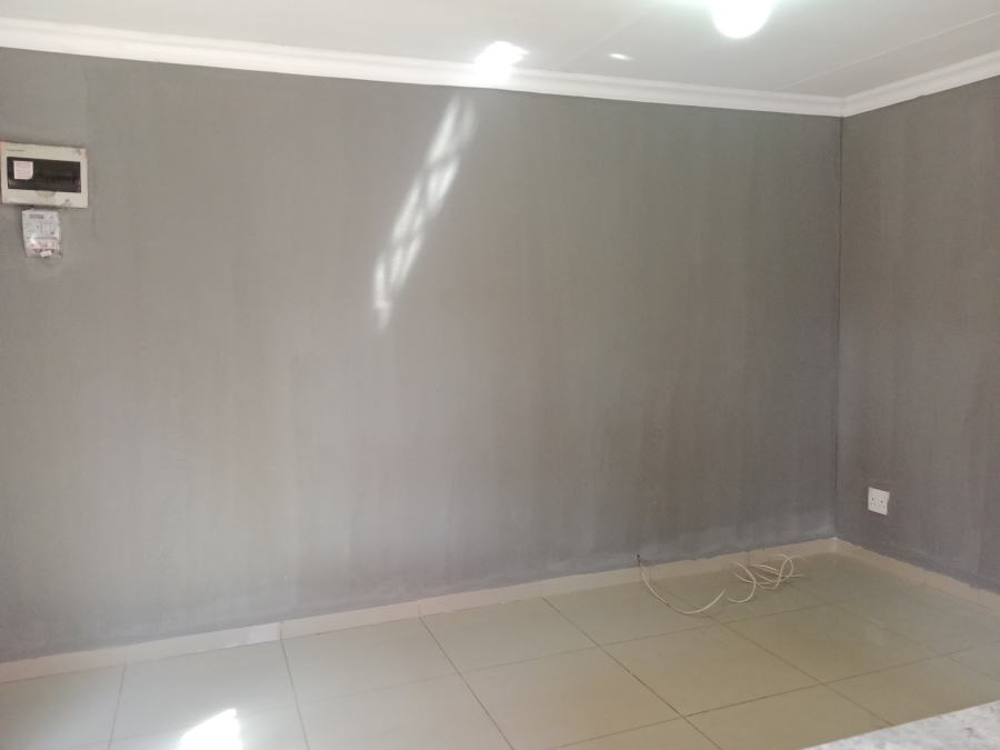 To Let 2 Bedroom Property for Rent in Mahube Valley Ext 2 Gauteng