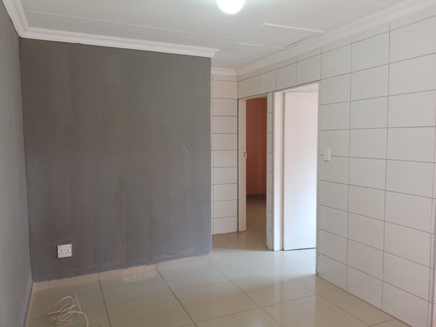 To Let 2 Bedroom Property for Rent in Mahube Valley Ext 2 Gauteng
