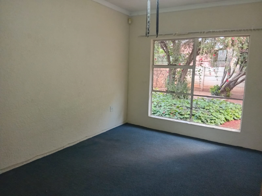 3 Bedroom Property for Sale in Petersfield Gauteng