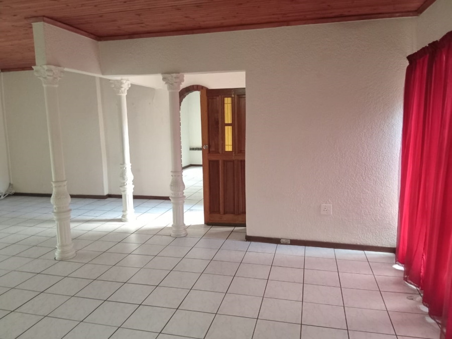 3 Bedroom Property for Sale in Petersfield Gauteng