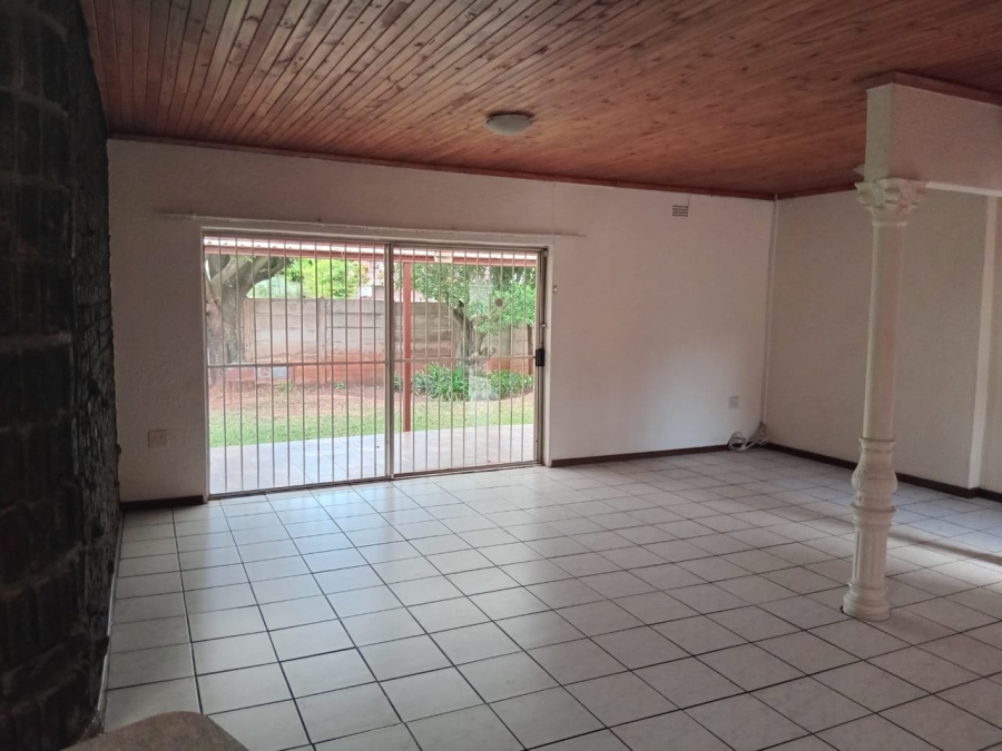 3 Bedroom Property for Sale in Petersfield Gauteng