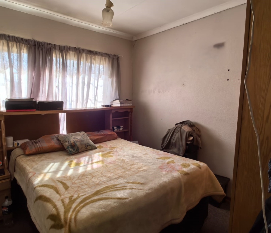 3 Bedroom Property for Sale in Dunnottar Gauteng