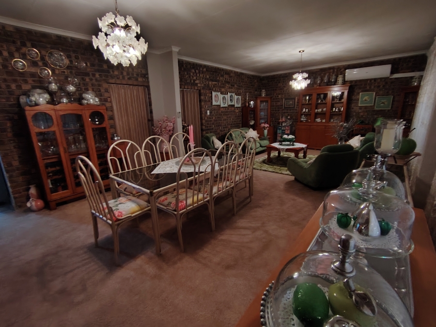 5 Bedroom Property for Sale in Rayton Gauteng