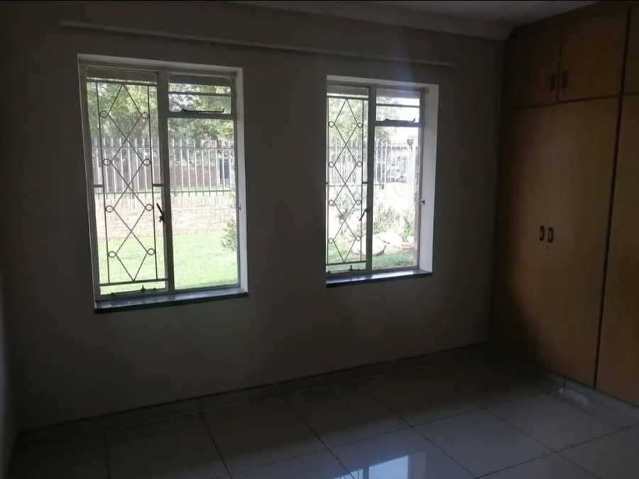 3 Bedroom Property for Sale in Selection Park Gauteng