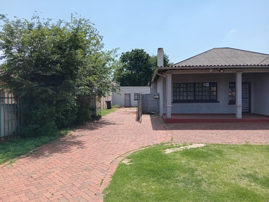 To Let 3 Bedroom Property for Rent in Dersley Gauteng