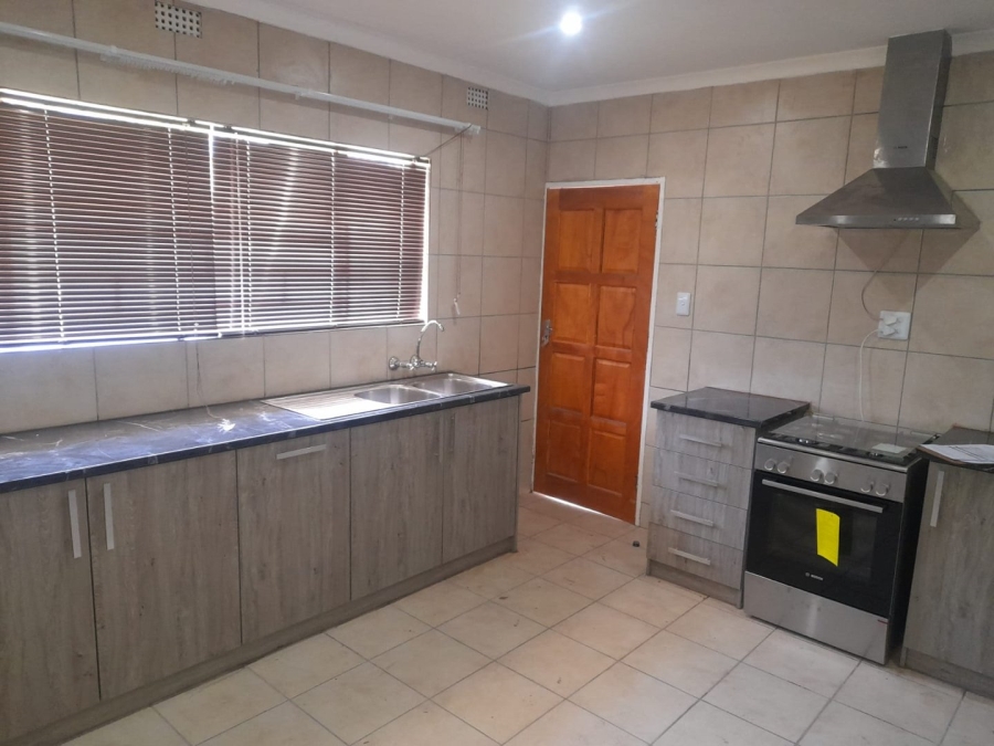 To Let 3 Bedroom Property for Rent in Anzac Gauteng