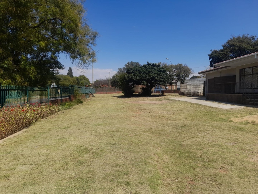 To Let 3 Bedroom Property for Rent in Anzac Gauteng