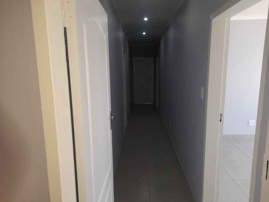 To Let 3 Bedroom Property for Rent in Anzac Gauteng