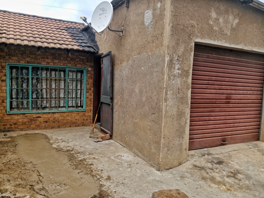 To Let 2 Bedroom Property for Rent in Elandspoort Gauteng