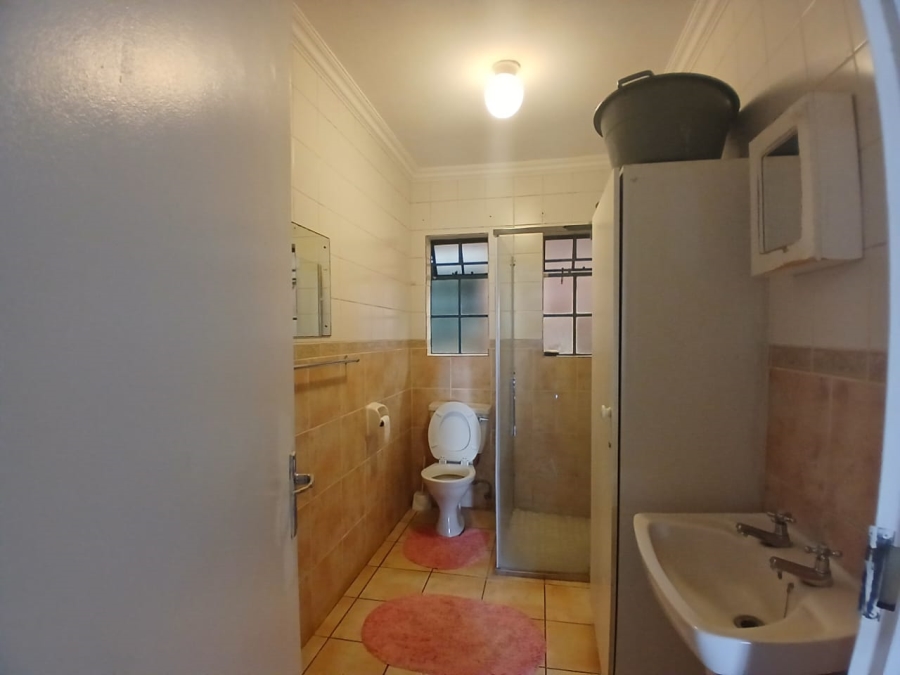 3 Bedroom Property for Sale in Die Hoewes Gauteng