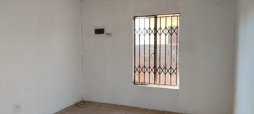 2 Bedroom Property for Sale in Sky City Gauteng