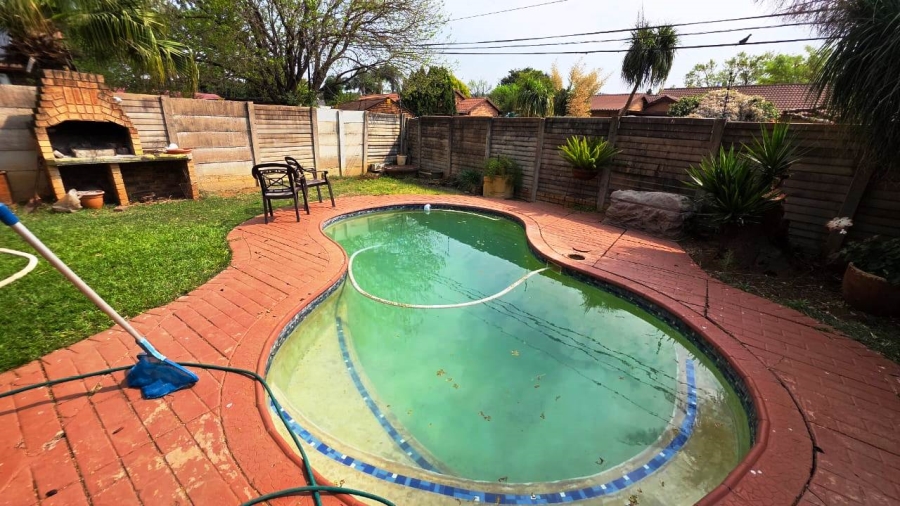 3 Bedroom Property for Sale in Doornpoort and surrounds Gauteng