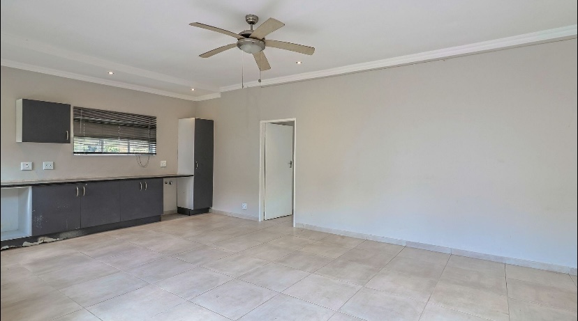 13 Bedroom Property for Sale in Valeriedene Gauteng