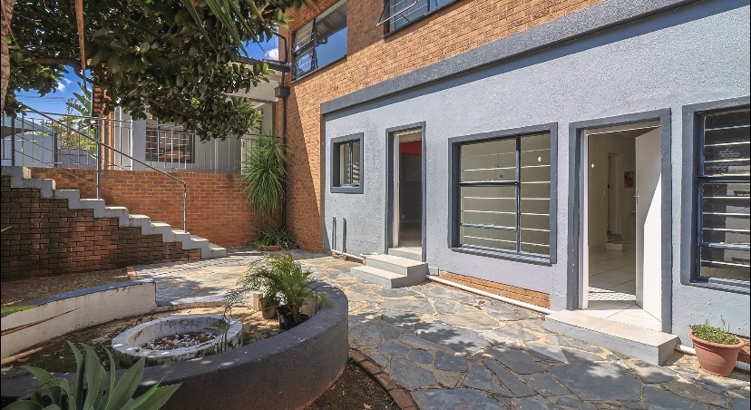 13 Bedroom Property for Sale in Valeriedene Gauteng