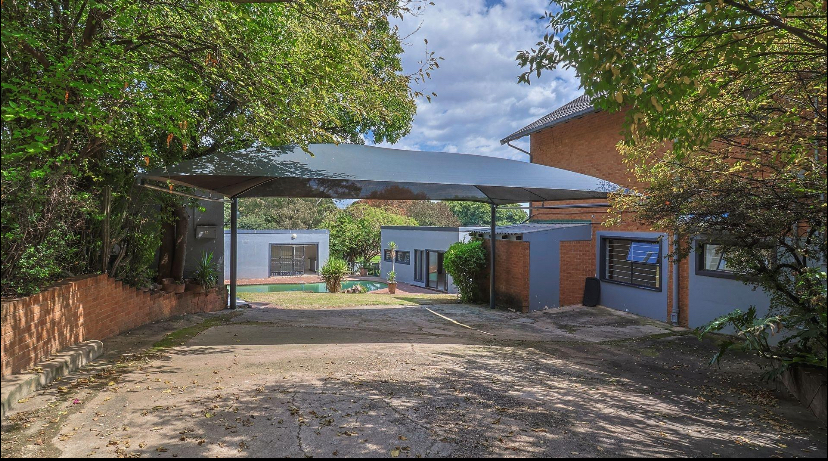 13 Bedroom Property for Sale in Valeriedene Gauteng