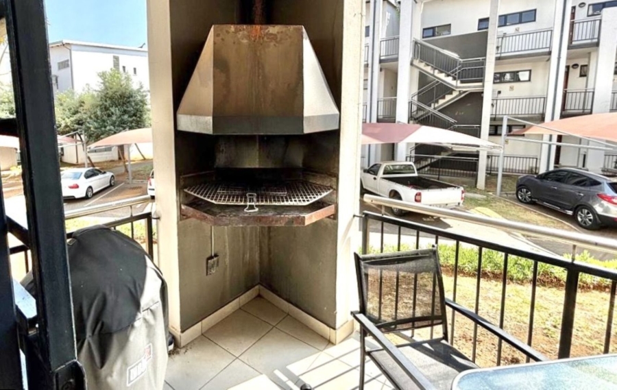 2 Bedroom Property for Sale in Elarduspark Ext 3 Gauteng