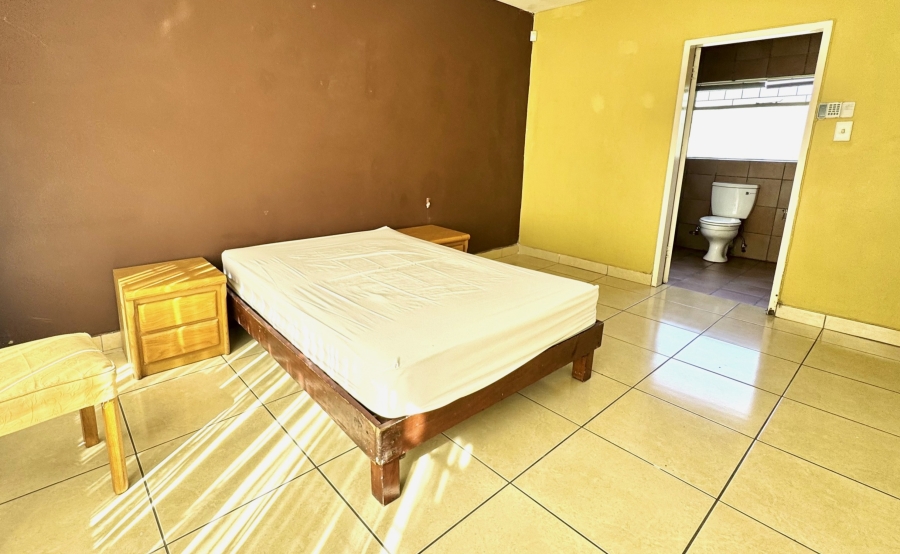 7 Bedroom Property for Sale in Lukasrand Gauteng
