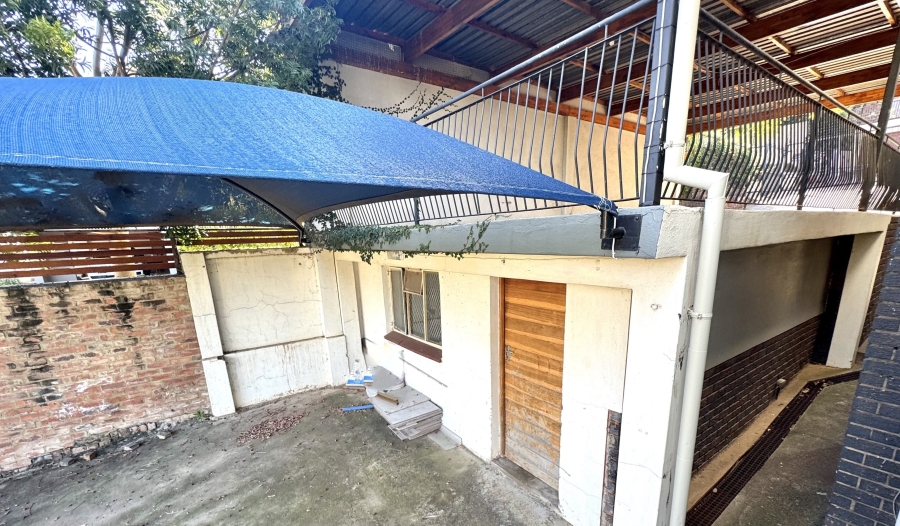 7 Bedroom Property for Sale in Lukasrand Gauteng