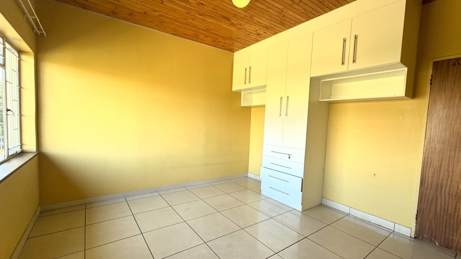 7 Bedroom Property for Sale in Lukasrand Gauteng