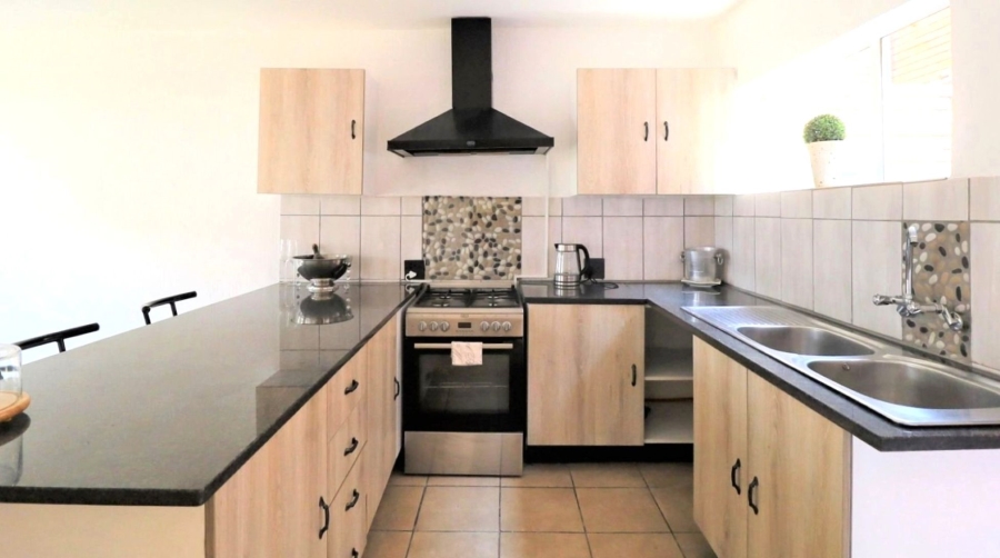 3 Bedroom Property for Sale in Elardus Park Gauteng