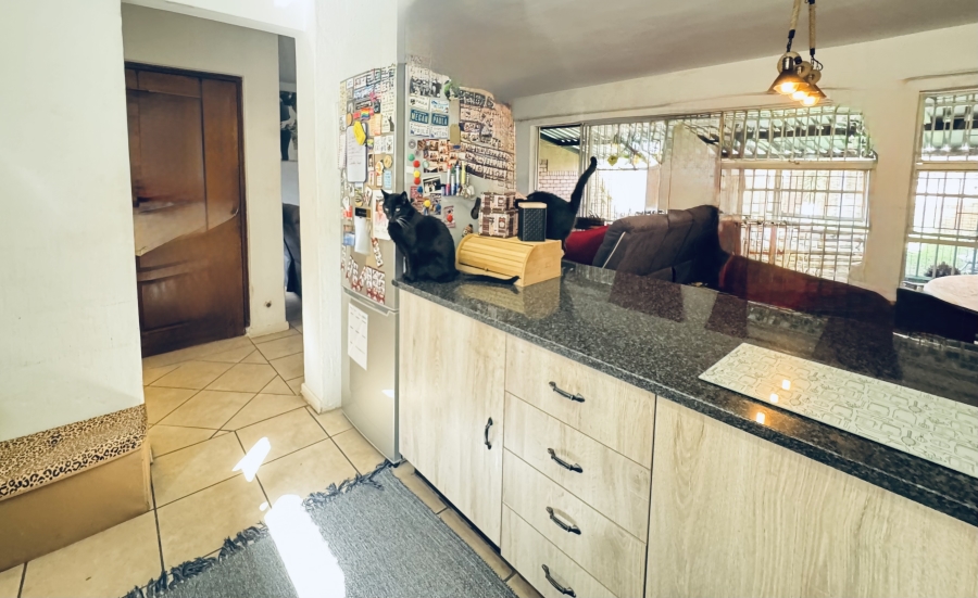 3 Bedroom Property for Sale in Elardus Park Gauteng