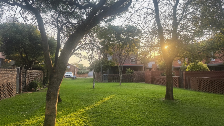 3 Bedroom Property for Sale in Elardus Park Gauteng